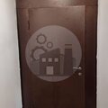 металлическая дверь ДВТАМ-46 с боковыми вставками, установлена в квартире