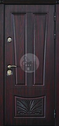 Дверь в квартиру из металла, отделка МДФ винорит-ДВ-822